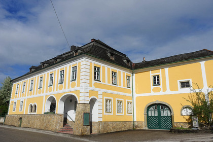 Ladenlokal in 3351 Weistrach