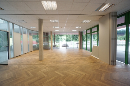 Büro / Praxis in 6305 Itter