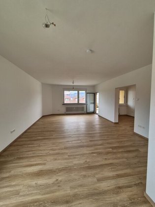Wohnung in 2620 Neunkirchen, Hauptplatz