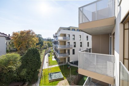 Terrassenwohnung in 2700 Wr. Neustadt, Wiener Neustadt Hauptbahnhof, Stadtzentrum, Akademiepark, Stadtpark