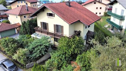 Einfamilienhaus in 5201 Seekirchen am Wallersee, Zentrum