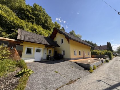 Mehrfamilienhaus in 9602 Hohenthurn