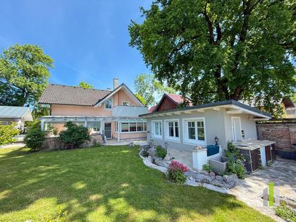 Einfamilienhaus in 5020 Salzburg, Leopoldskroner Moos, Stadtrand, Grödig