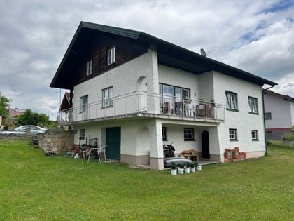 Mehrfamilienhaus in 3874 Litschau, Zentrum
