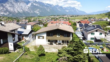 Mehrfamilienhaus in 6094 Axams