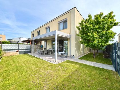 Mehrfamilienhaus in 2441 Mitterndorf an der Fischa
