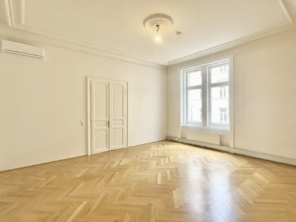 Büro / Praxis in 8010 Graz, Graz