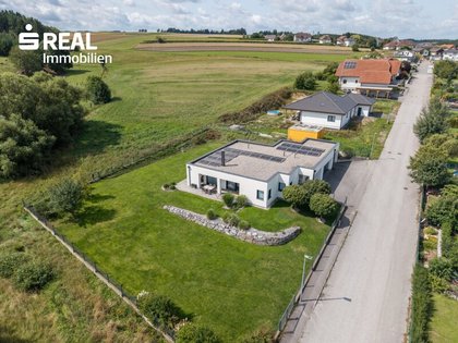 Haus in 3900 Schwarzenau, Arzt, Kindergarten, VHS, Bahnhof, Nahversorger, Tankstelle