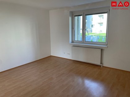 Wohnung in 4600 Wels, Schulen, Bus, Bahn, Einkaufsmöglichkeiten, Ärzte..