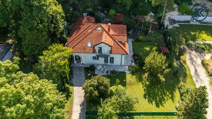 Chalet in 2123 Hautzendorf