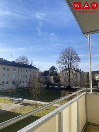 Terrassenwohnung in 4840 Vöcklabruck, Schulen, Kindergarten, Einkaufsmöglichkeiten...