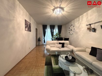 Terrassenwohnung in 4052 Ansfelden, Bus, Bahn, Einkaufszentrum, Stadtzentrum, Bad...
