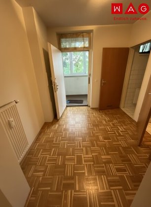 Terrassenwohnung in 4020 Linz, Einkaufsmögl., Bus,  Freizeit,
