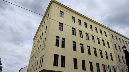 Dachgeschosswohnung in 1100 Wien