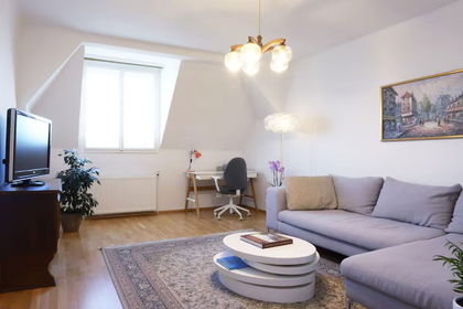 Dachgeschosswohnung in 1120 Wien