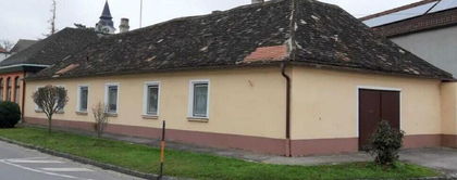 Bauernhaus in 2153 Stronsdorf