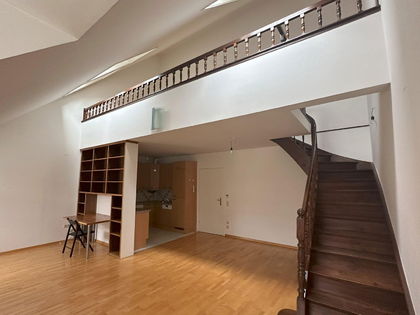Dachgeschosswohnung in 2500 Baden