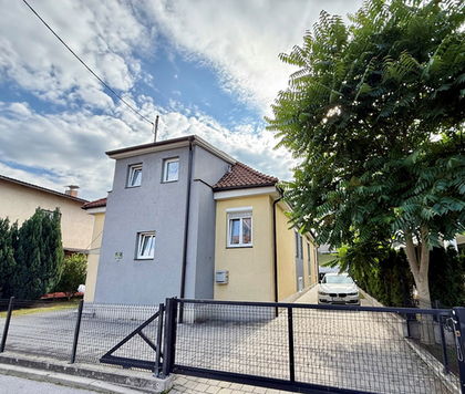 Mehrfamilienhaus in 8055 Graz