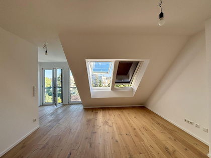 Dachgeschosswohnung in 1130 Wien